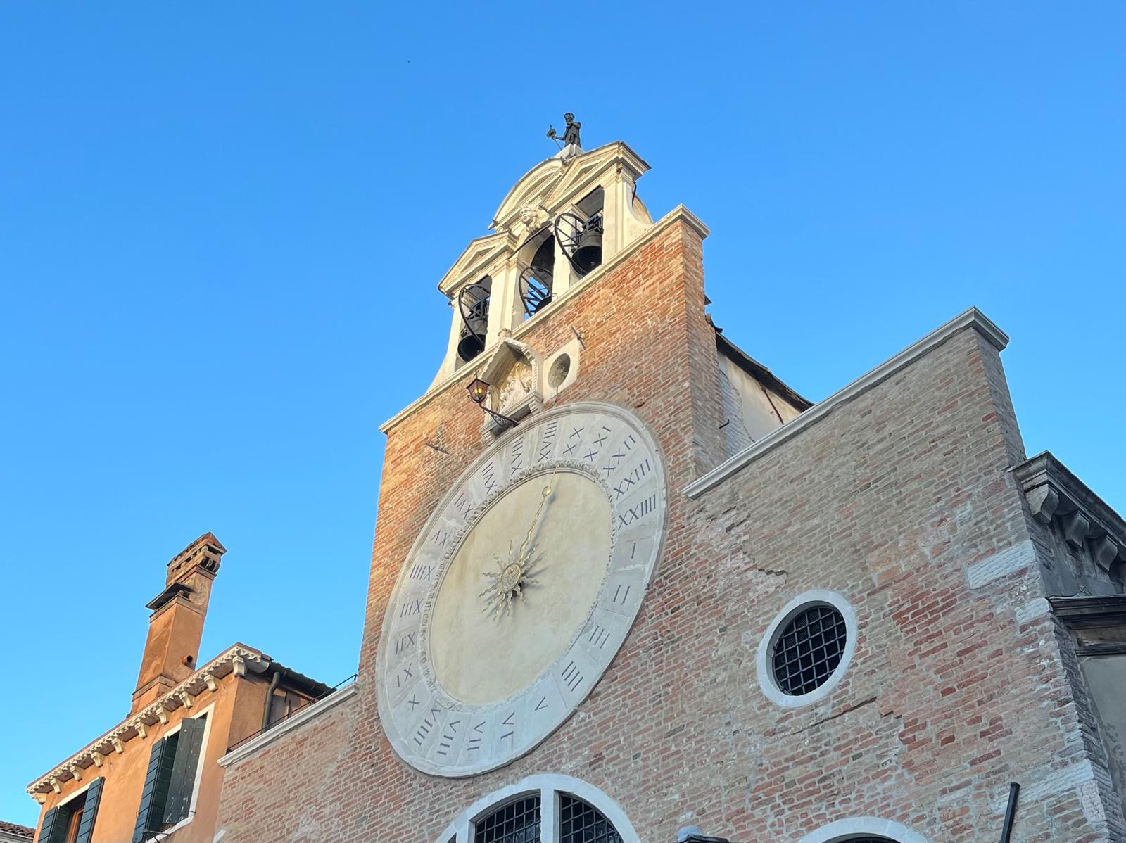 Il vino e le celebrazioni a Venezia: un simbolo di abbondanza